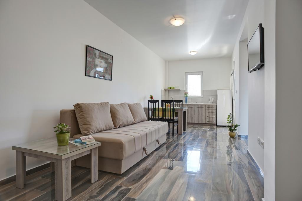 Apartmani Agape Petrovac Eksteriør bilde