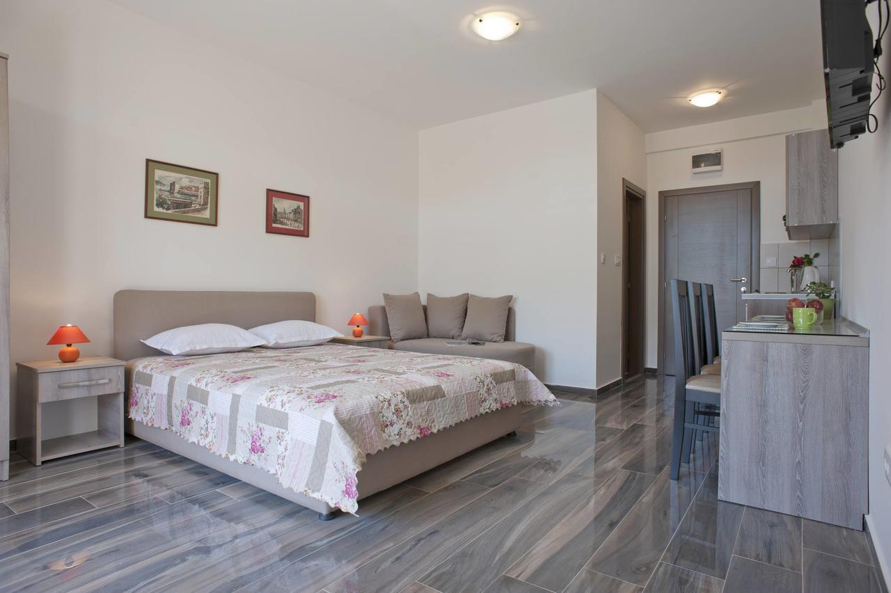 Apartmani Agape Petrovac Eksteriør bilde