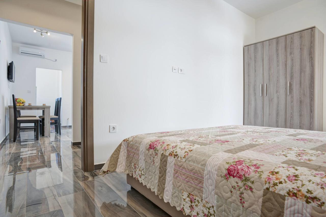 Apartmani Agape Petrovac Eksteriør bilde