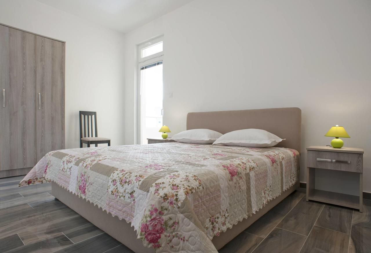 Apartmani Agape Petrovac Eksteriør bilde
